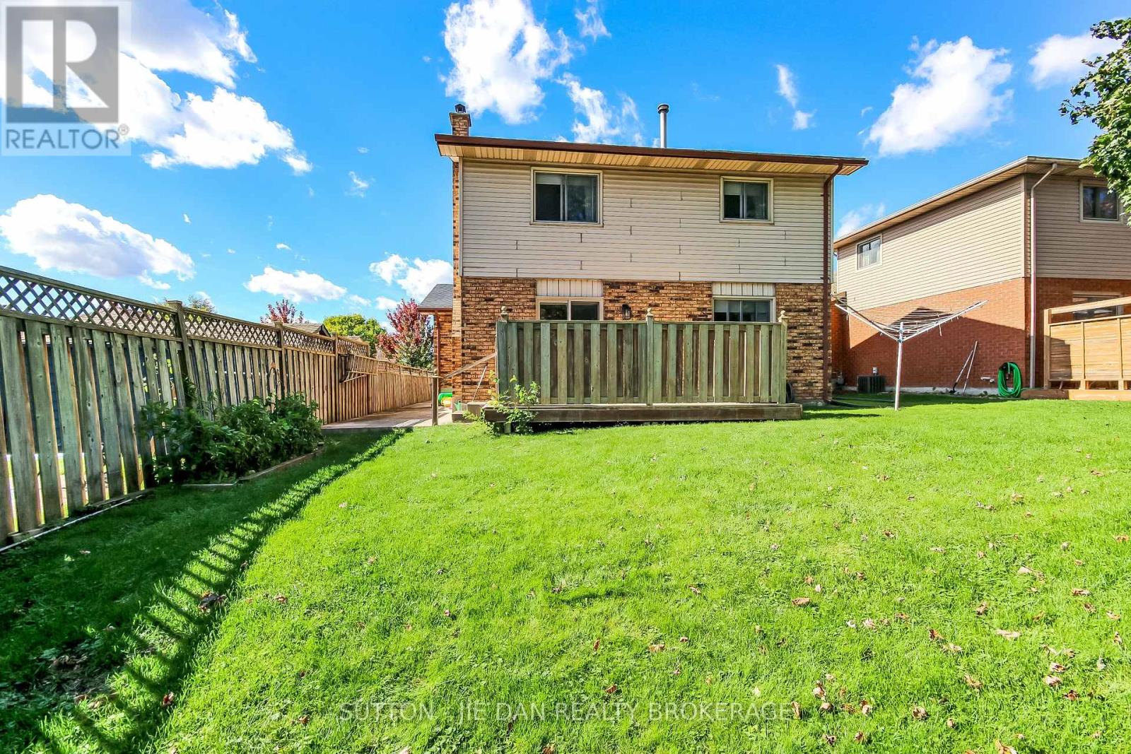 28 Country Club Lane, London South, Ontario  N6C 5R8 - Photo 22 - X13880678
