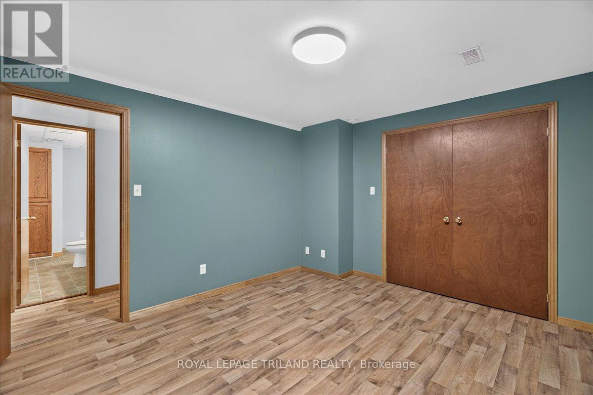 22775 Dogwood Road, Southwest Middlesex, Ontario  N0L 1Z0 - Photo 29 - X13880758