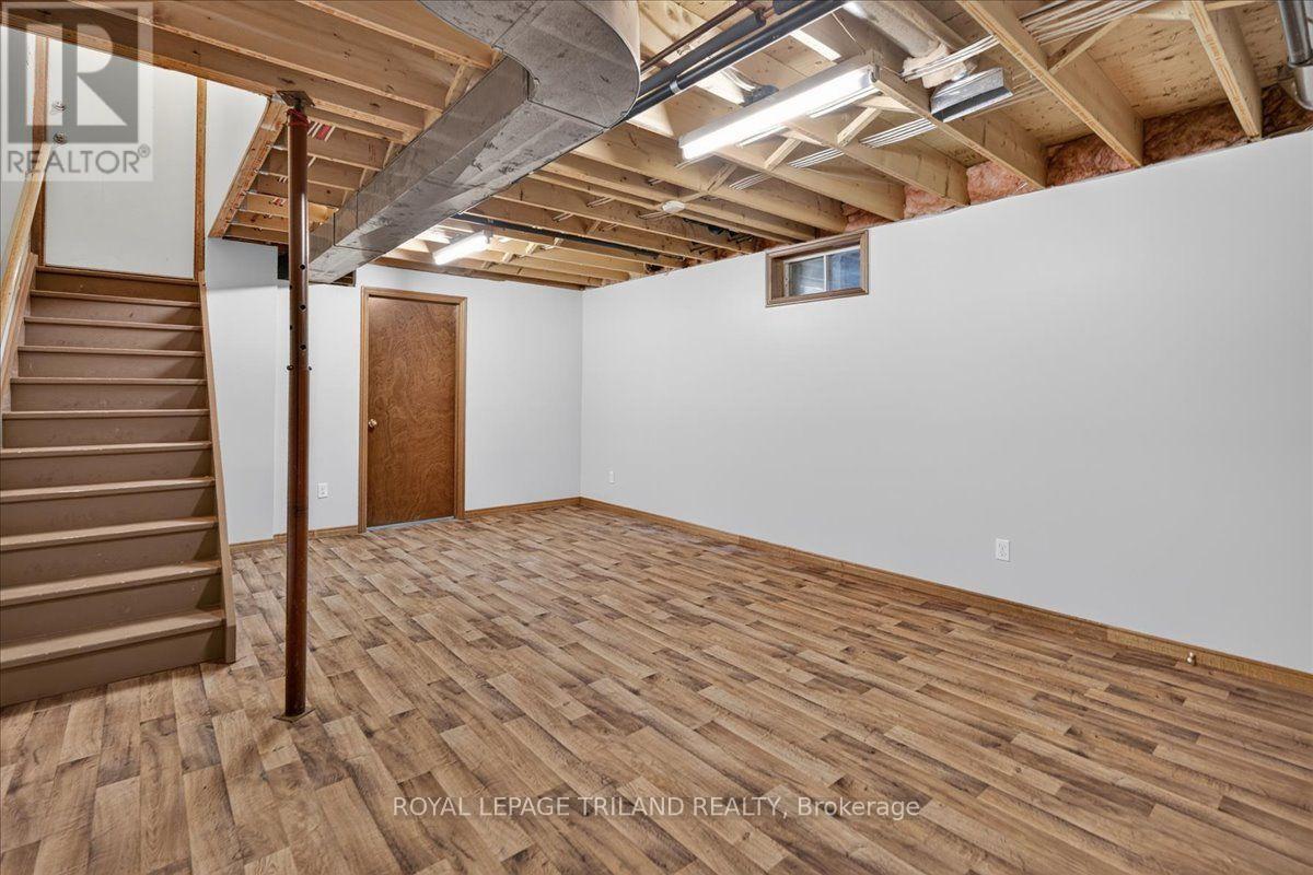 22775 Dogwood Road, Southwest Middlesex, Ontario  N0L 1Z0 - Photo 31 - X13880758