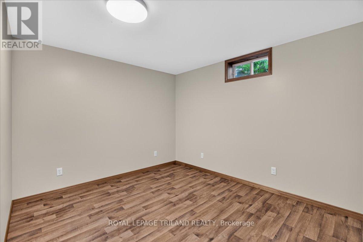 22775 Dogwood Road, Southwest Middlesex, Ontario  N0L 1Z0 - Photo 33 - X13880758