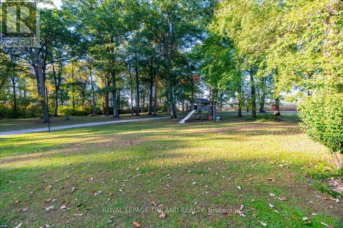 22775 Dogwood Road, Southwest Middlesex, Ontario  N0L 1Z0 - Photo 41 - X13880758