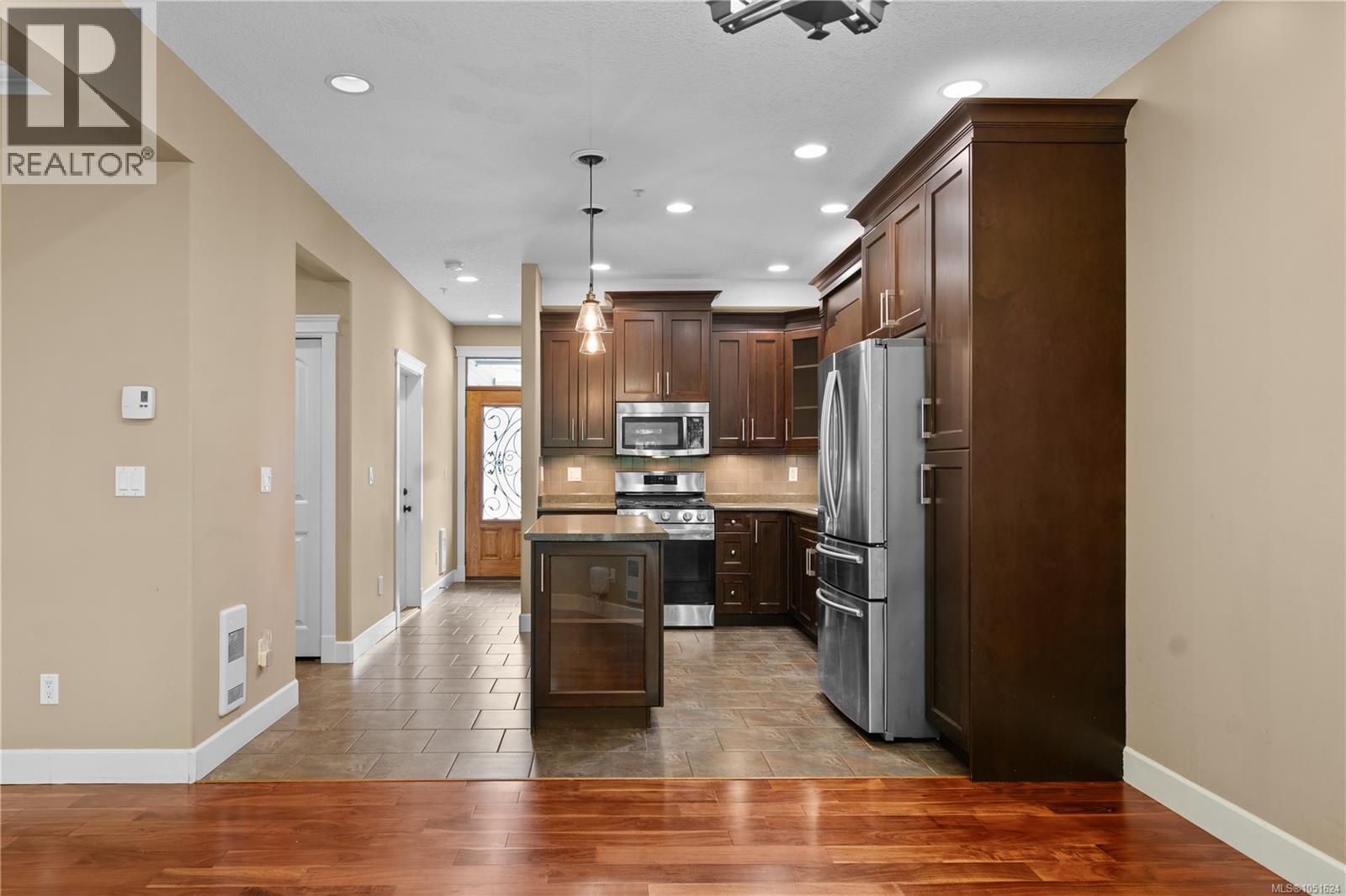 3470 Maveric Rd