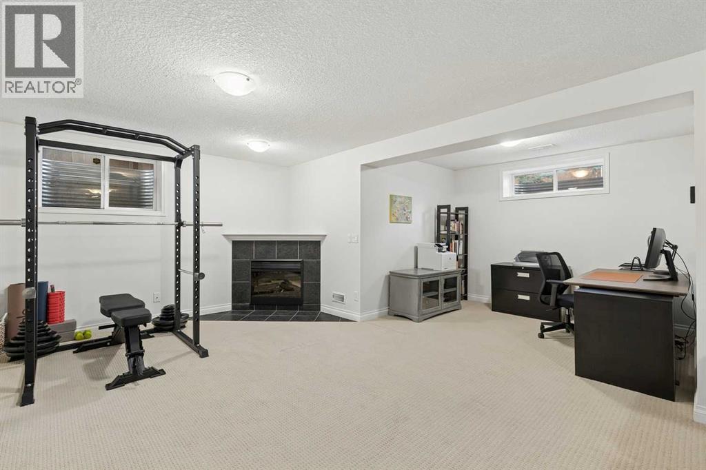 270 Cougar Ridge Drive SW, Calgary, Alberta  T3H 5S6 - Photo 45 - A2350846