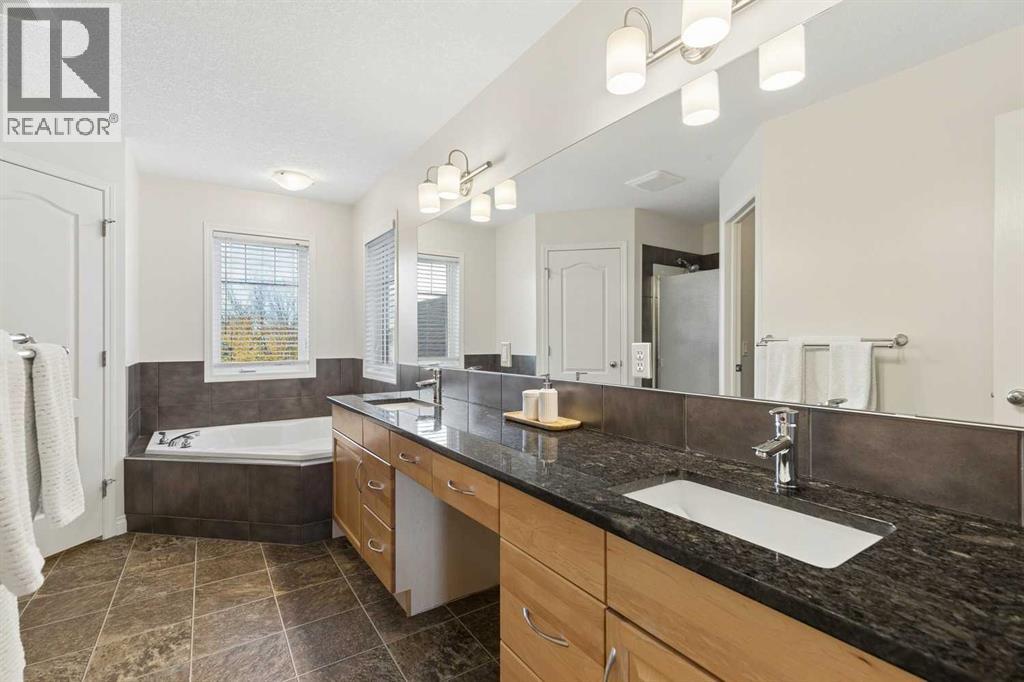 270 Cougar Ridge Drive SW, Calgary, Alberta  T3H 5S6 - Photo 35 - A2350846