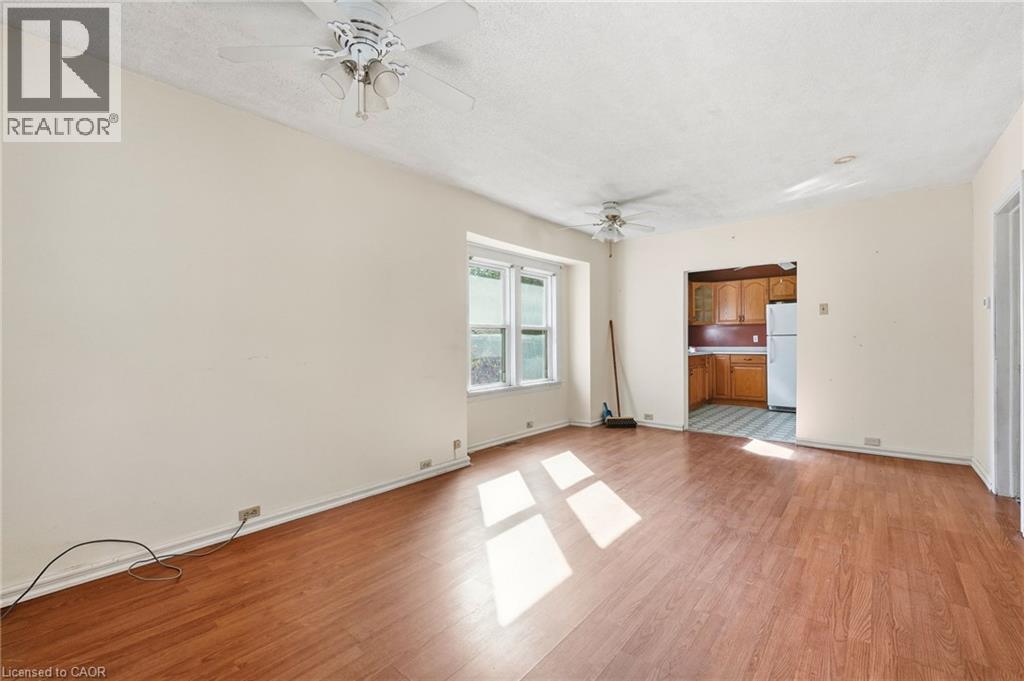 132 Grass Avenue, St. Catharines, Ontario  L2R 1T4 - Photo 9 - 40868054