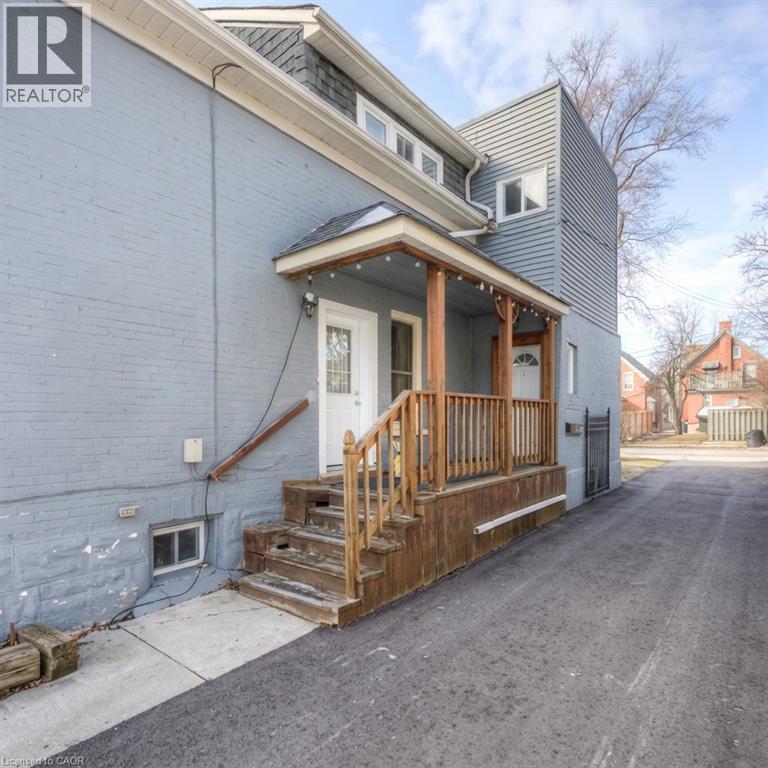 18 Stirling Avenue N Unit# 2, Kitchener, Ontario N2H 3G5 - Photo 2 - 40870227