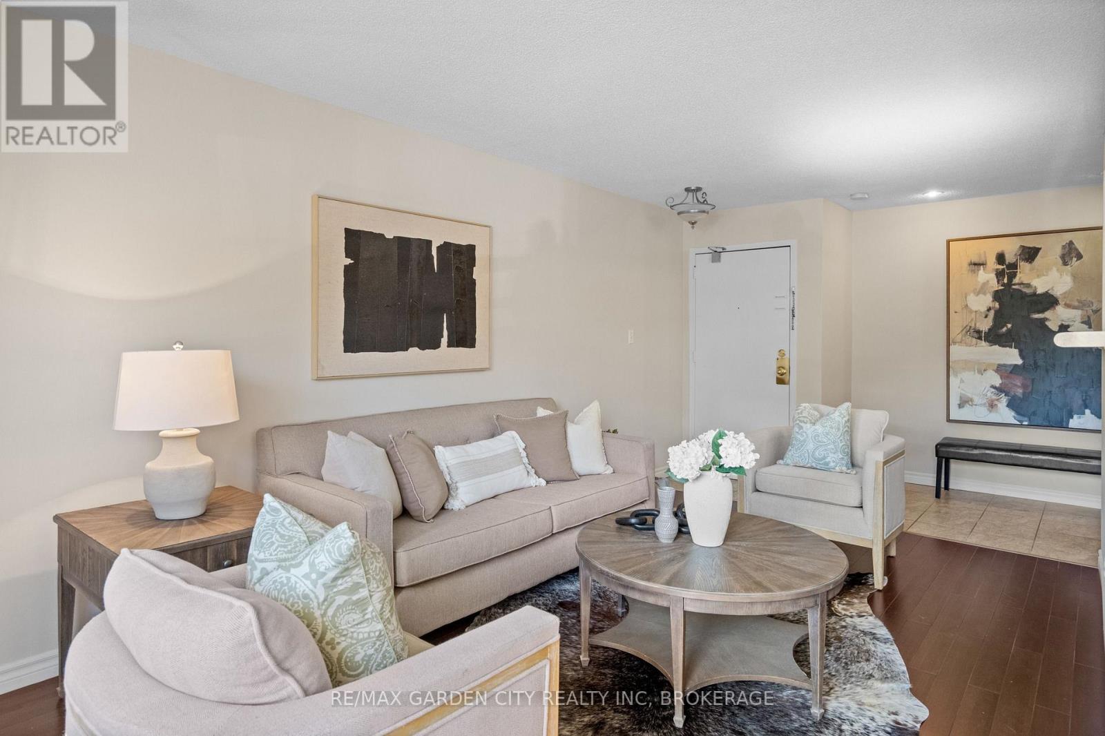 211 - 264 Oakdale Avenue, St. Catharines, Ontario  L2P 2K4 - Photo 6 - X13880694