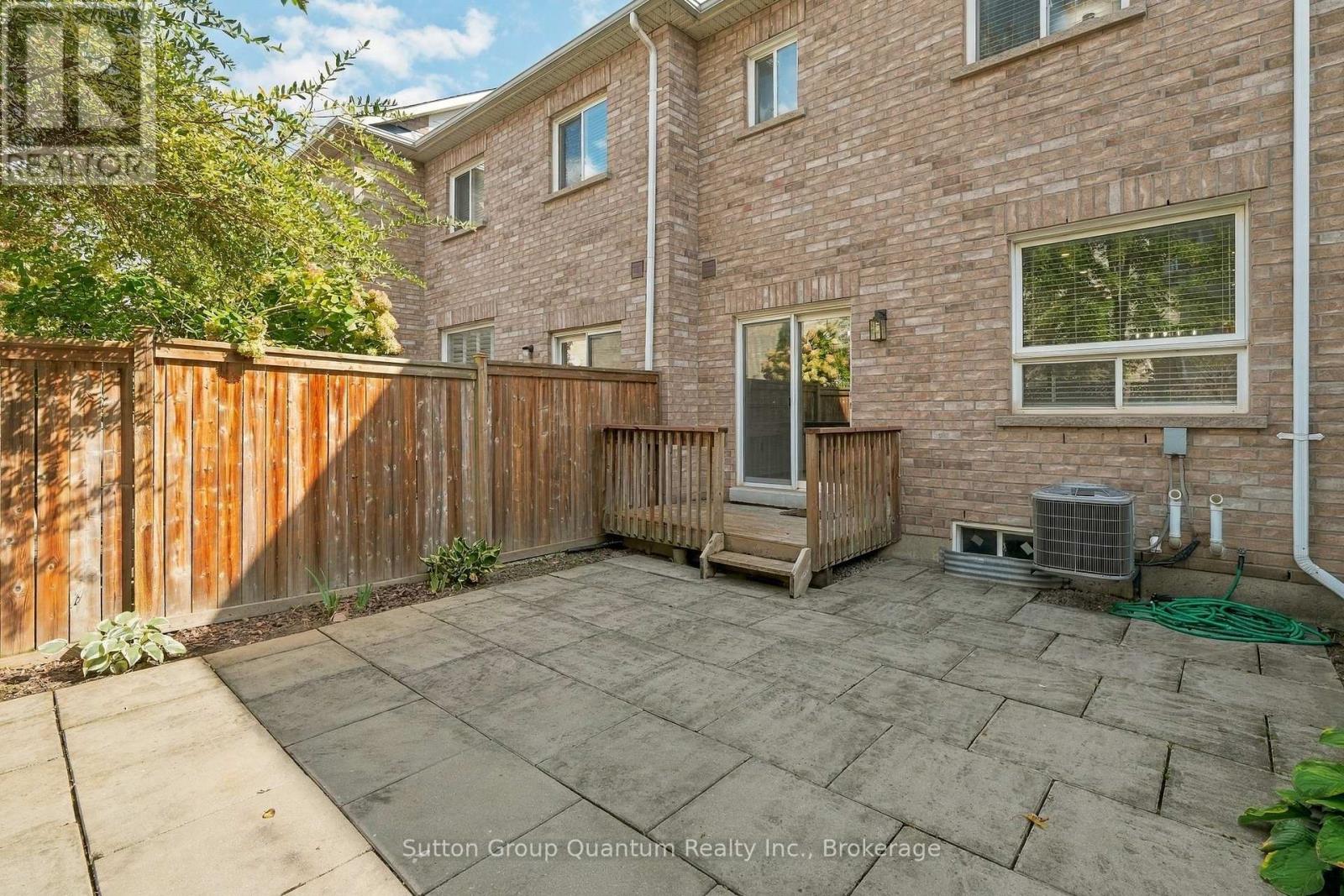 2435 Montagne Avenue, Oakville, Ontario  L6M 0J4 - Photo 43 - W13880666