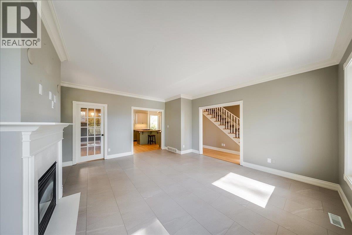 1860 Planer Crescent, Rossland, British Columbia  V0G 1Y0 - Photo 28 - 10403211