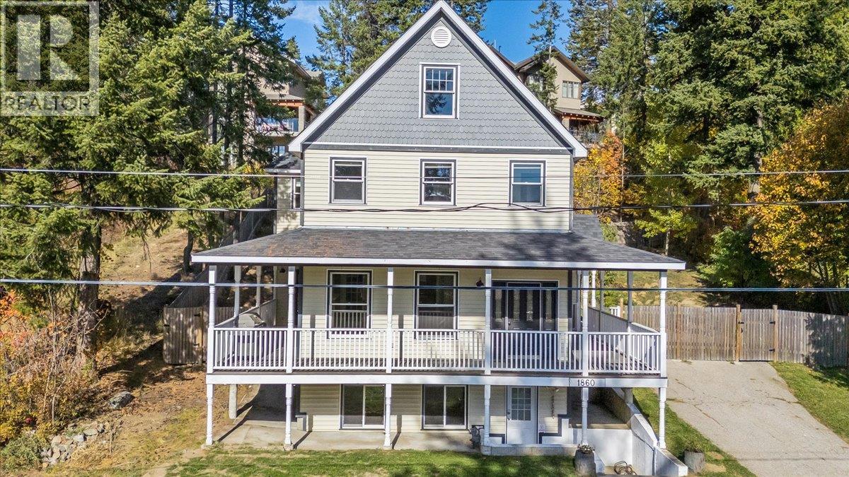1860 Planer Crescent, Rossland, British Columbia  V0G 1Y0 - Photo 3 - 10403211