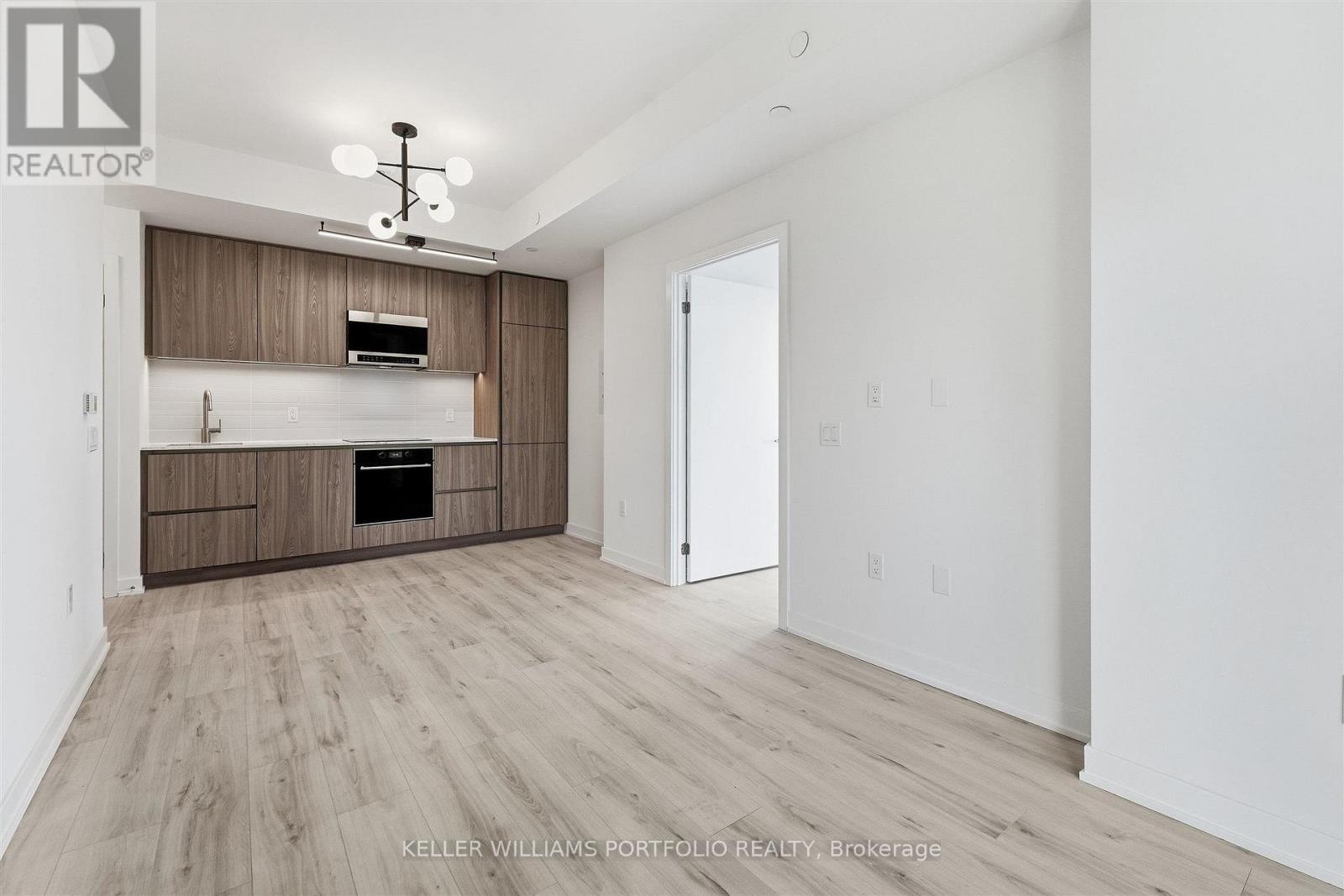 3412 - 110 Broadway Avenue, Toronto, Ontario  M4P 1V7 - Photo 10 - C13880512