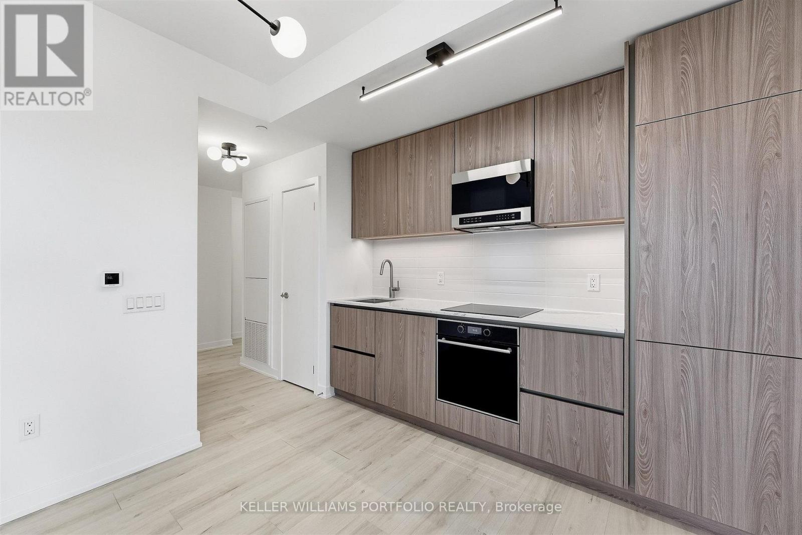 3412 - 110 Broadway Avenue, Toronto, Ontario  M4P 1V7 - Photo 15 - C13880512
