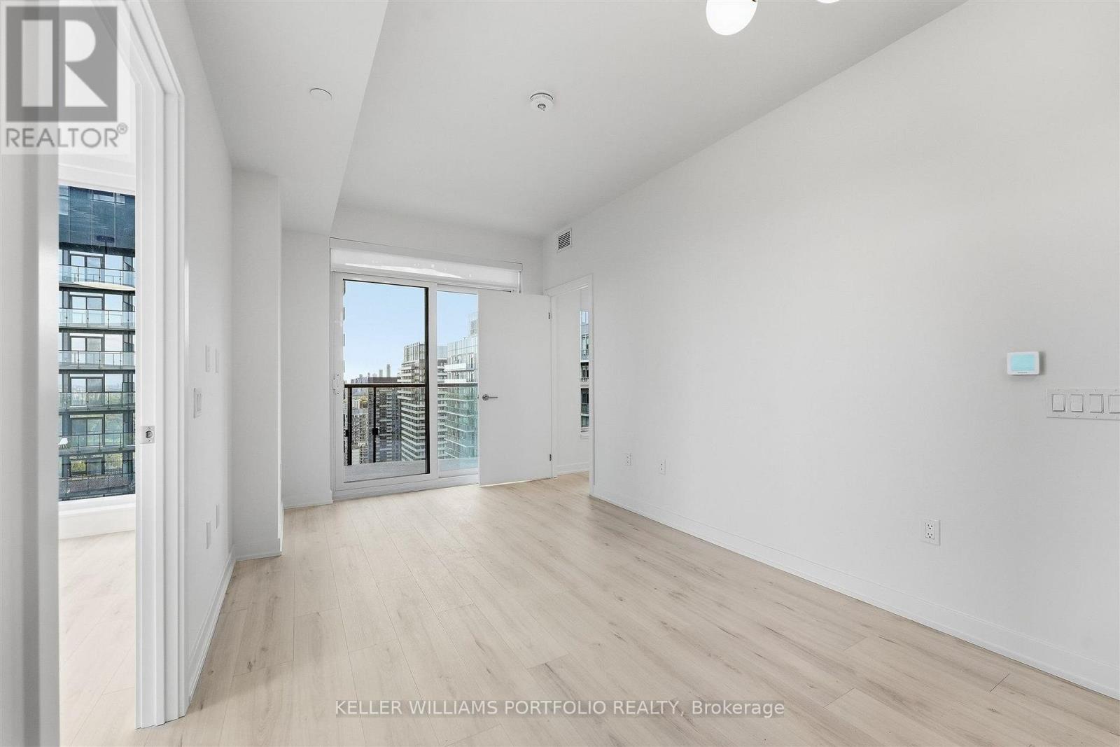 3412 - 110 Broadway Avenue, Toronto, Ontario  M4P 1V7 - Photo 8 - C13880512