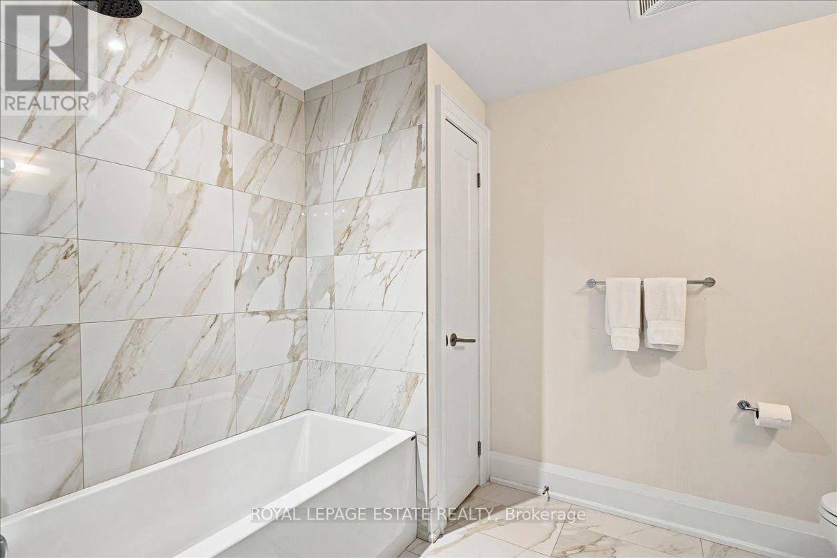 1201 - 88 Cumberland Street, Toronto, Ontario  M5R 0C8 - Photo 6 - C13880760