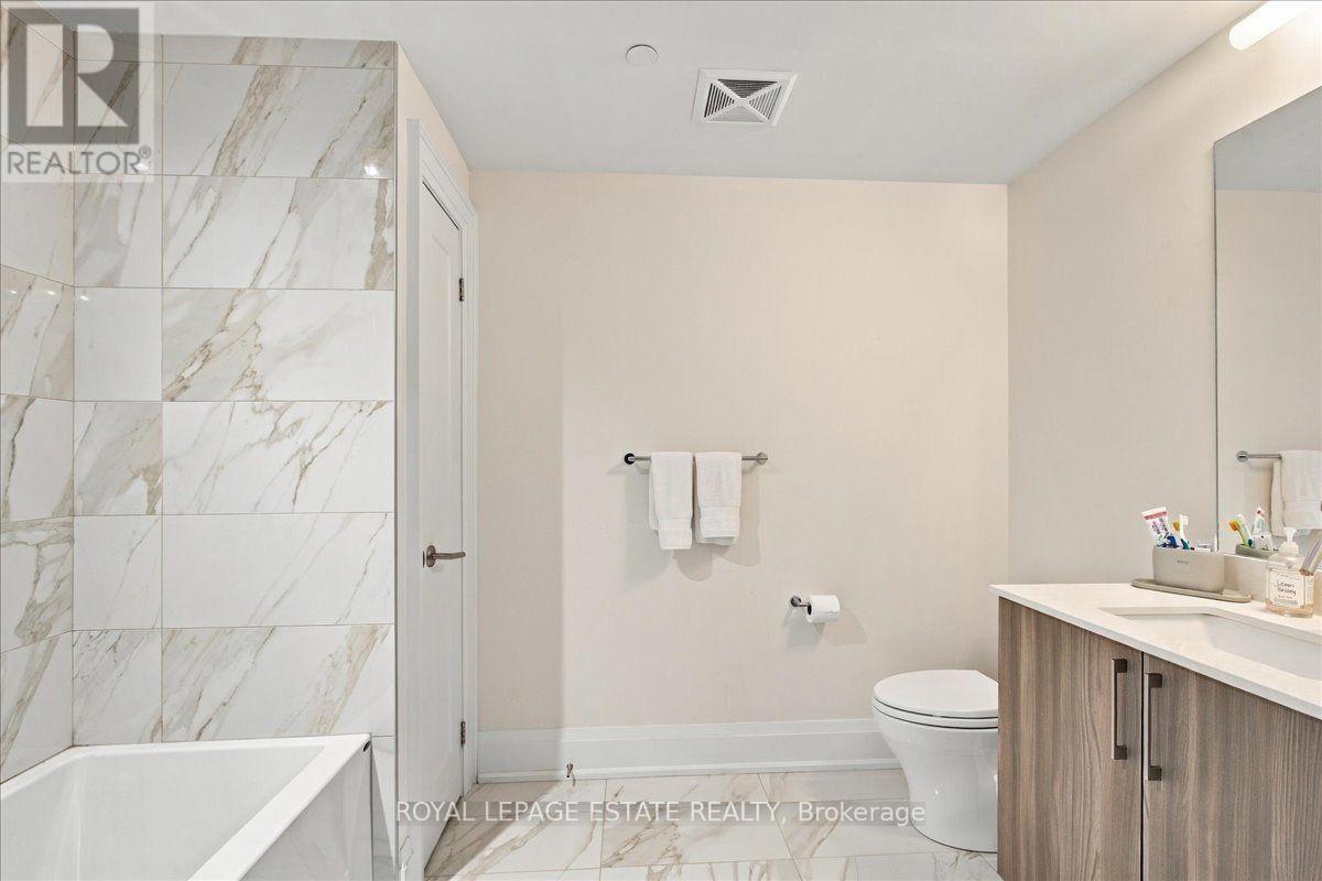1201 - 88 Cumberland Street, Toronto, Ontario  M5R 0C8 - Photo 9 - C13880760