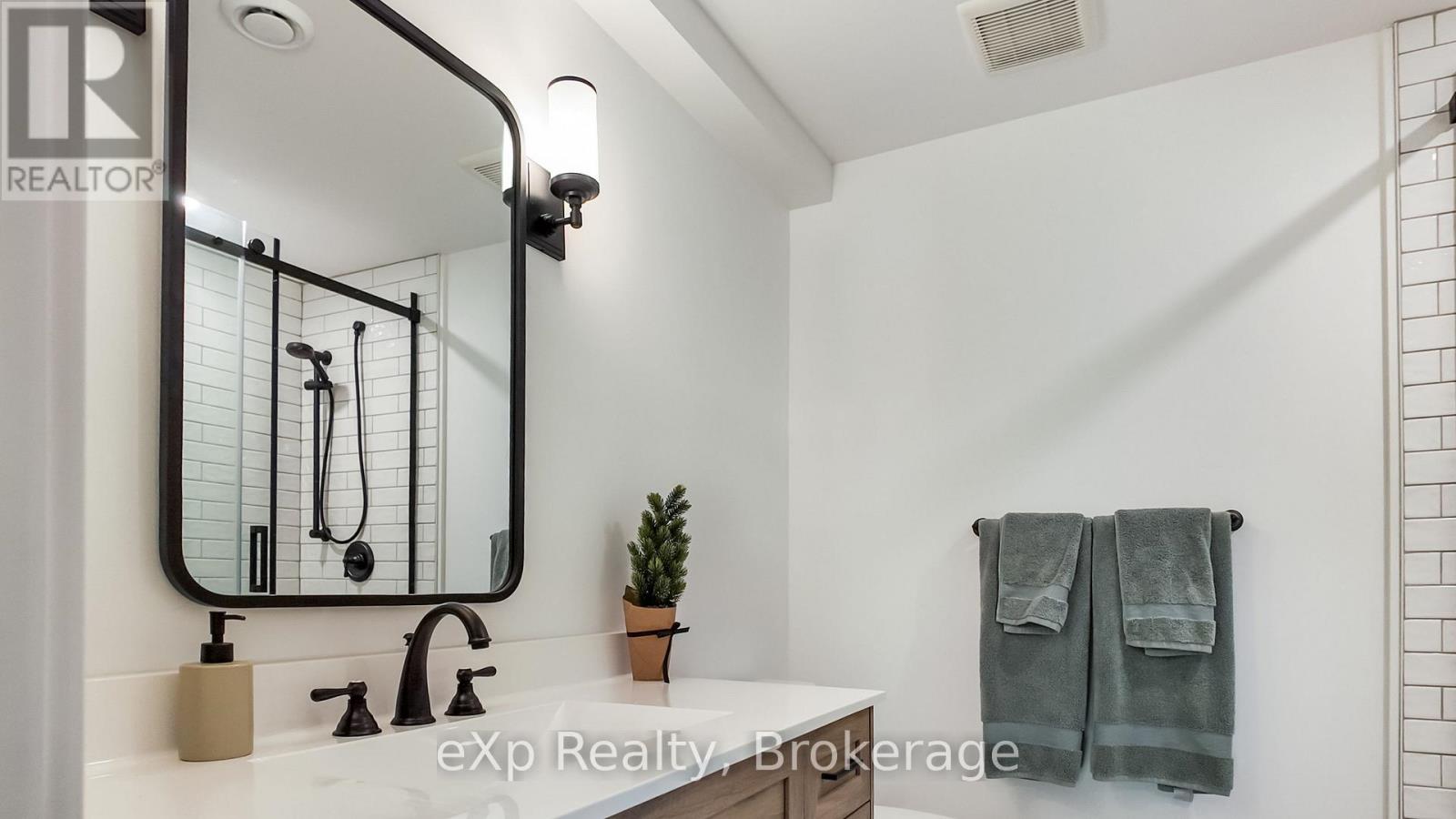 220 Lake Rosalind Road 2a, Brockton, Ontario  N4N 3B9 - Photo 34 - X13880734