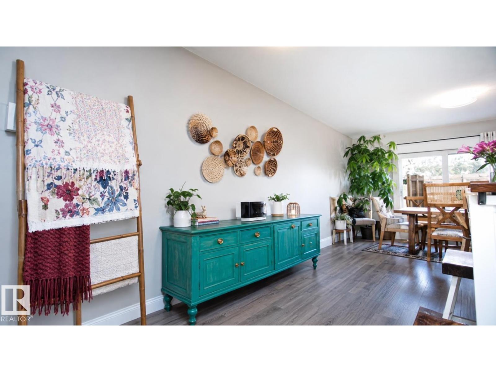 3040 CHECKNITA WY SW