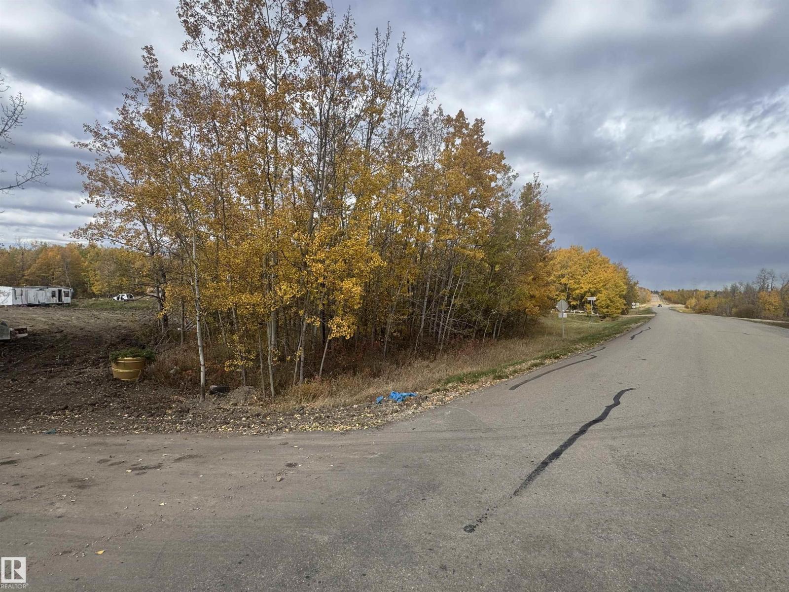 51224 RGE ROAD 221