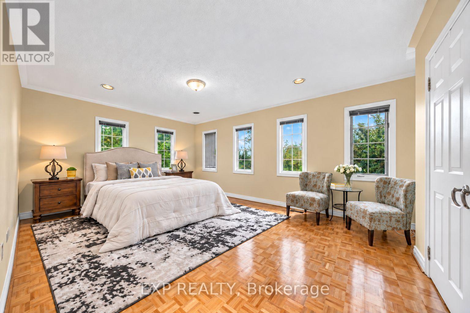 2 Shallmar Gardens, Richmond Hill, Ontario  L4B 3G4 - Photo 27 - N13880650