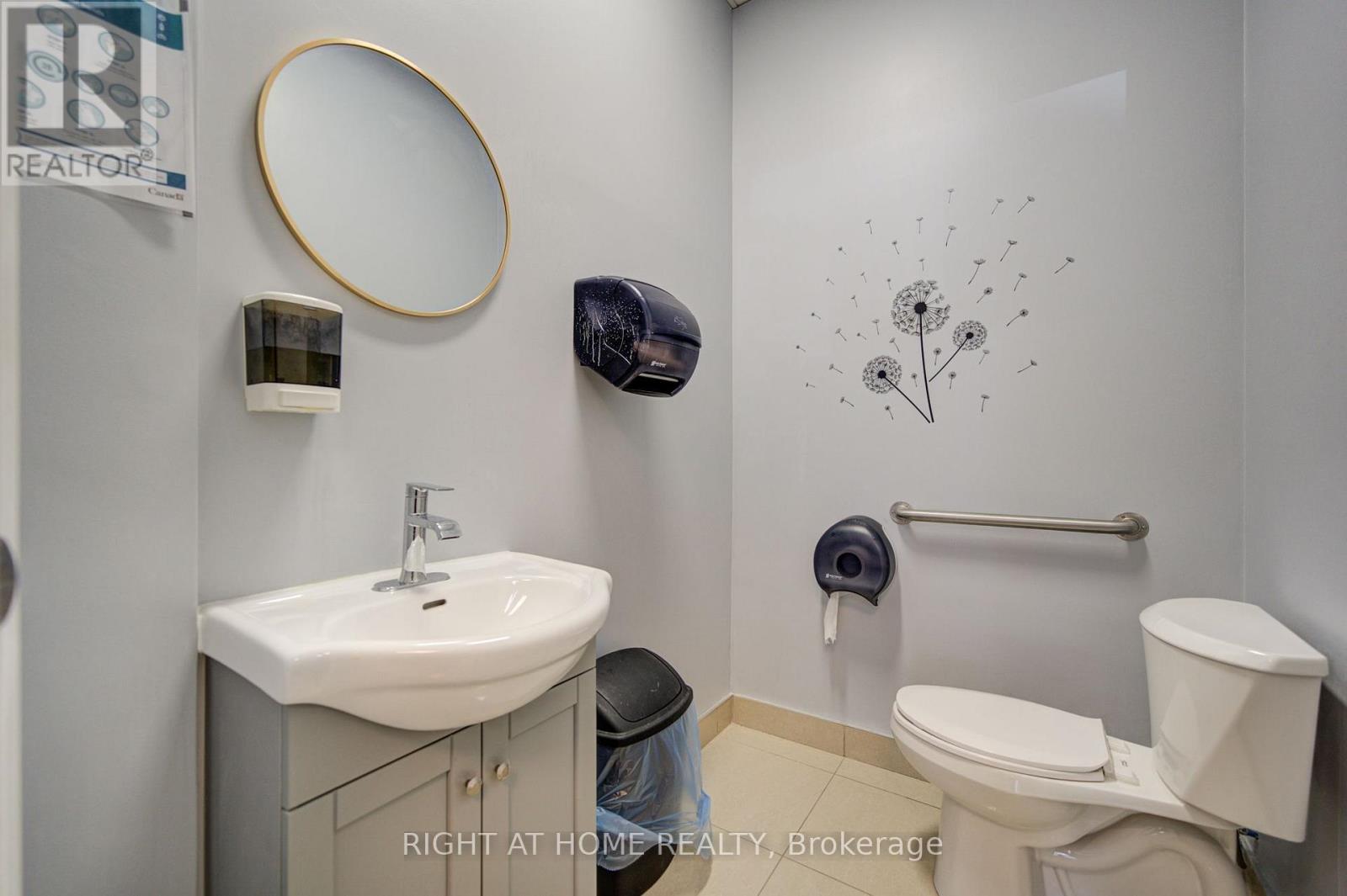 12b - 1470 Centre Street, Vaughan, Ontario  L4J 3N1 - Photo 11 - N13880668