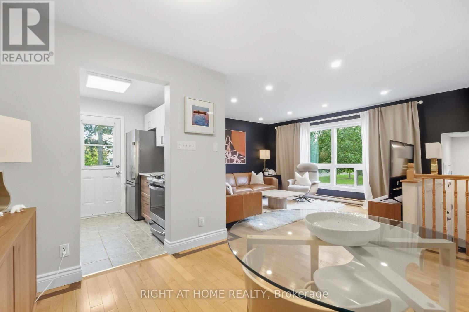 C - 23 Woodvale, Ottawa, Ontario K2G 4H3 - Photo 13 - X13880514