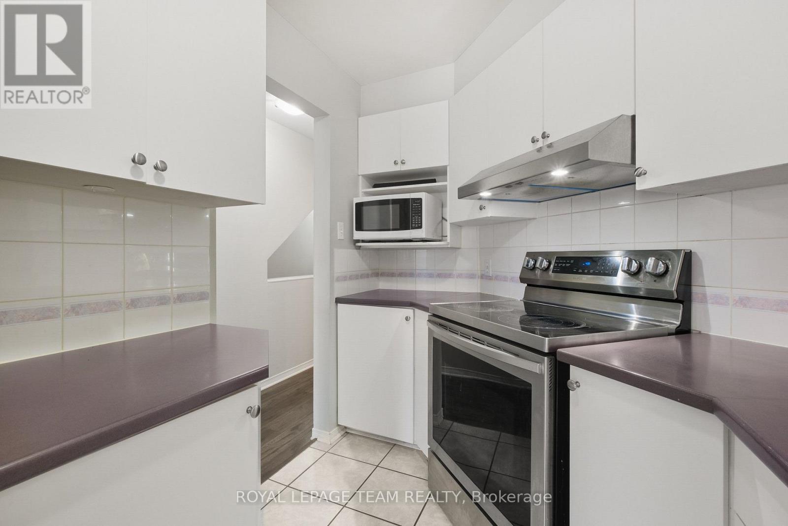 1665 Locksley Lane, Ottawa, Ontario K1J 1B6 - Photo 12 - X13880618