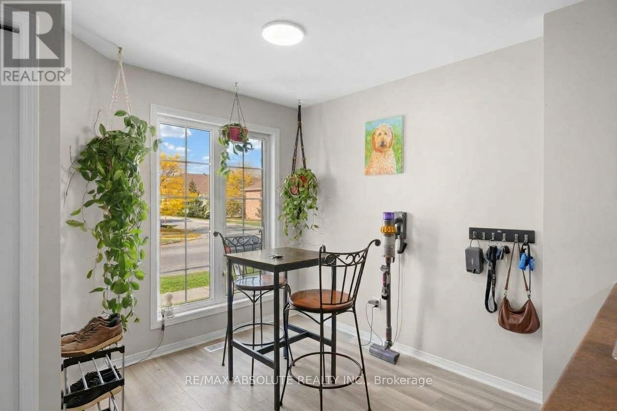 908 Longfields Drive, Ottawa, Ontario K2J 5K6 - Photo 5 - X13880628