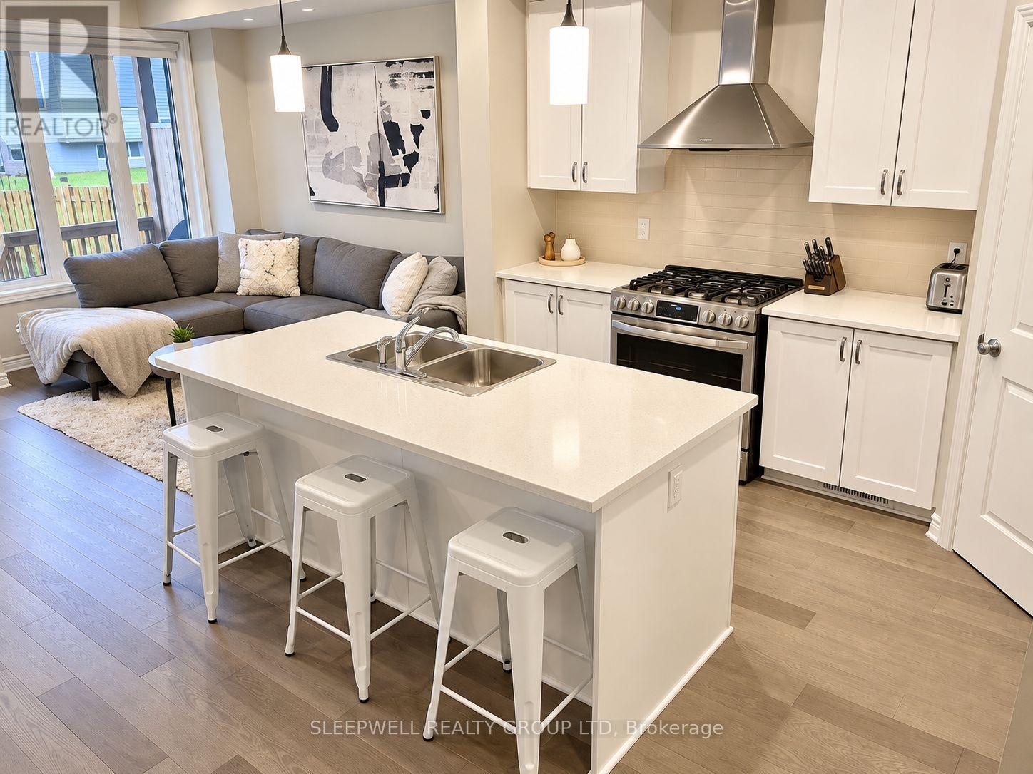 1204 Cavallo Street, Ottawa, Ontario K2S 0Z4 - Photo 4 - X13880638