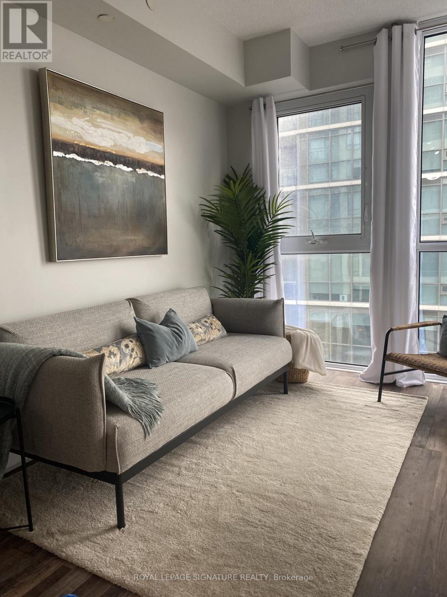602 - 17 Zorra Street, Toronto, Ontario  M8Z 0C8 - Photo 2 - W13880610