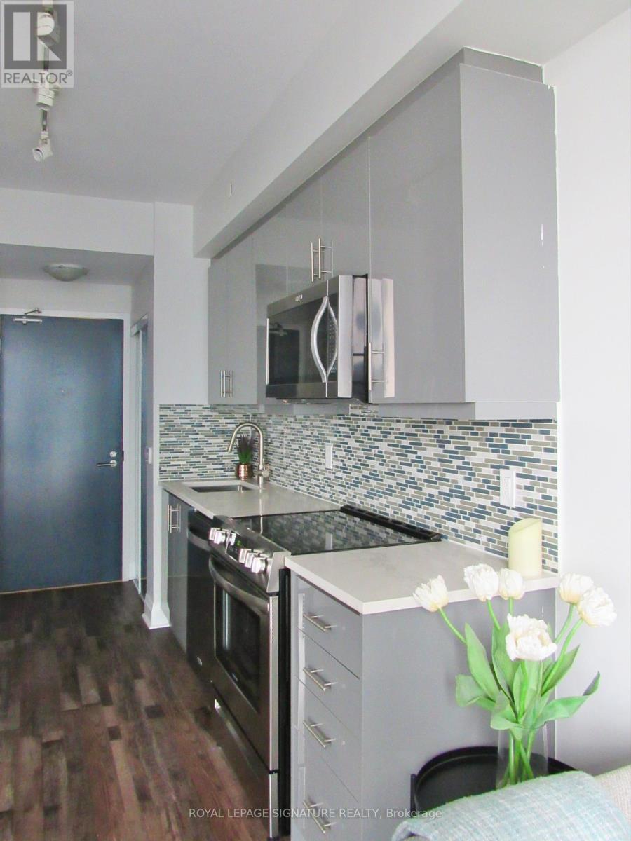 602 - 17 Zorra Street, Toronto, Ontario  M8Z 0C8 - Photo 5 - W13880610
