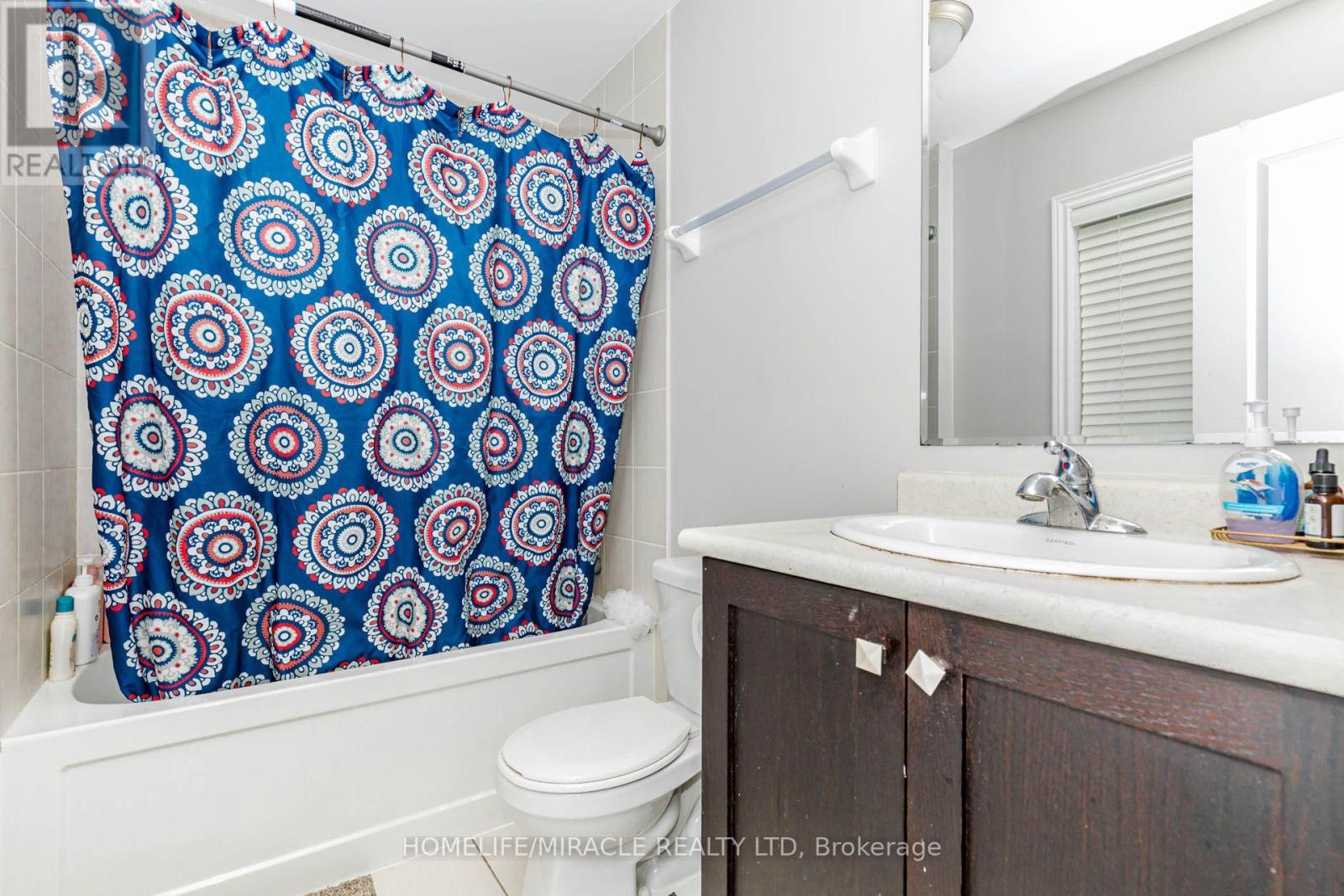 45 Padbury Trail, Brampton, Ontario  L7A 4V2 - Photo 34 - W13880612