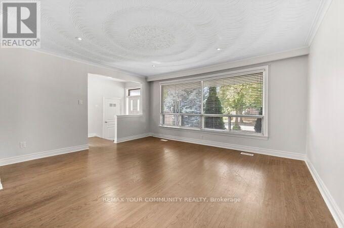 3 Indianola Drive, Toronto, Ontario  M9C 3P1 - Photo 10 - W13880682
