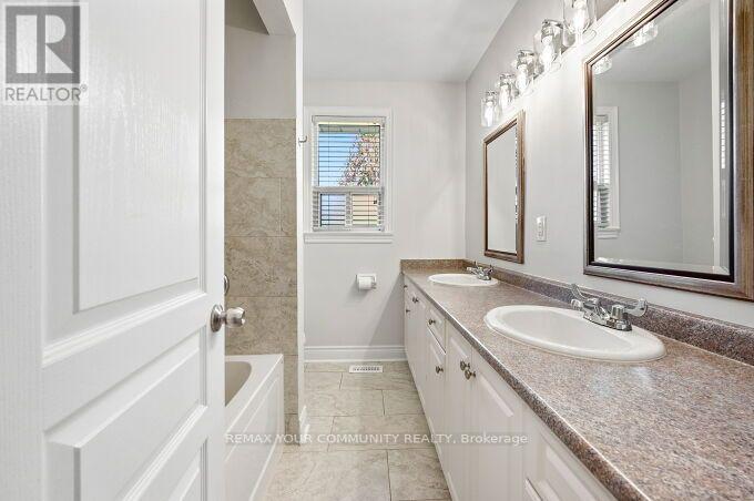 3 Indianola Drive, Toronto, Ontario  M9C 3P1 - Photo 14 - W13880682