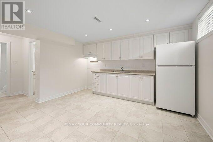 3 Indianola Drive, Toronto, Ontario  M9C 3P1 - Photo 29 - W13880682
