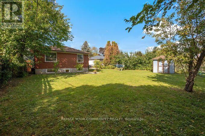 3 Indianola Drive, Toronto, Ontario  M9C 3P1 - Photo 40 - W13880682