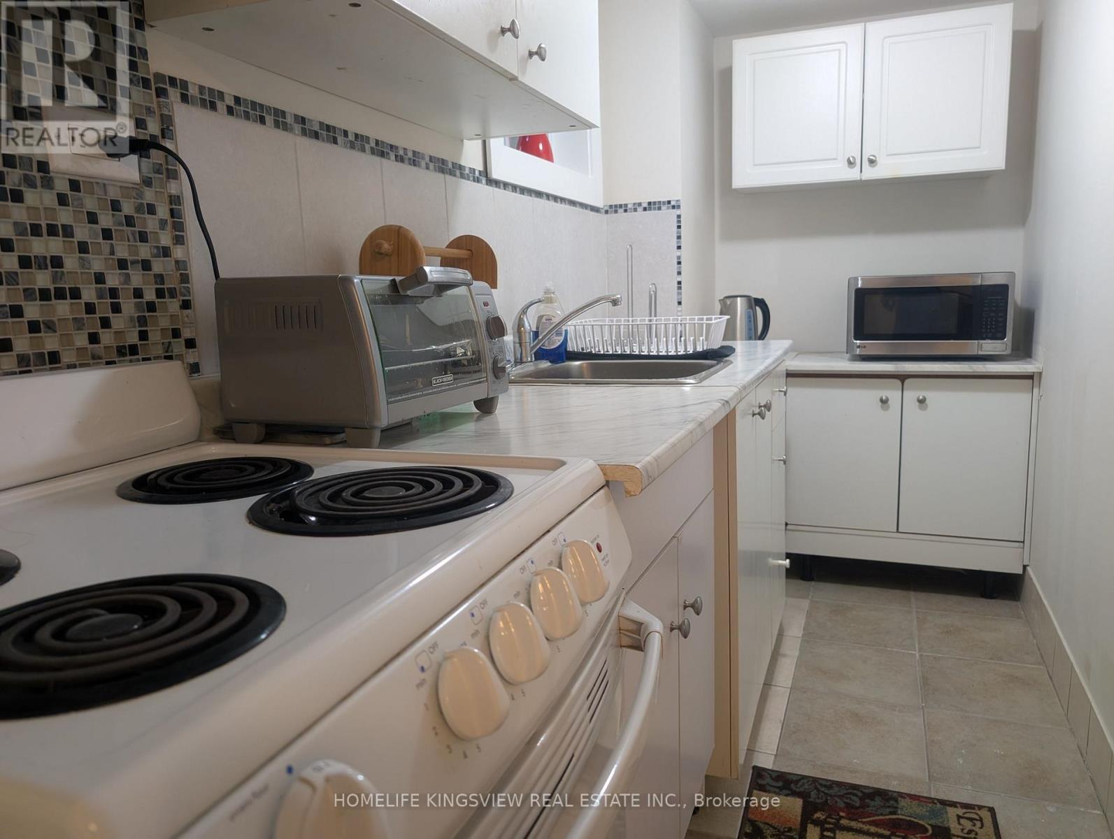 Lower Level - 3622 Birchmeadow Crescent, Mississauga, Ontario  L4Y 3R7 - Photo 4 - W13880700