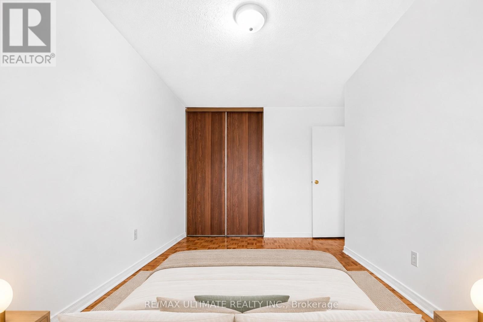 122 Moregate Crescent, Brampton, Ontario  L6S 3K9 - Photo 28 - W13880704