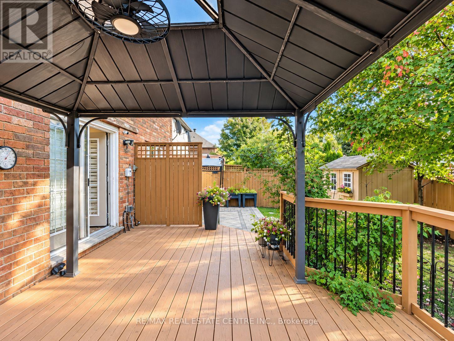 1302 Renfield Drive, Burlington, Ontario  L7M 4Z3 - Photo 40 - W13880718