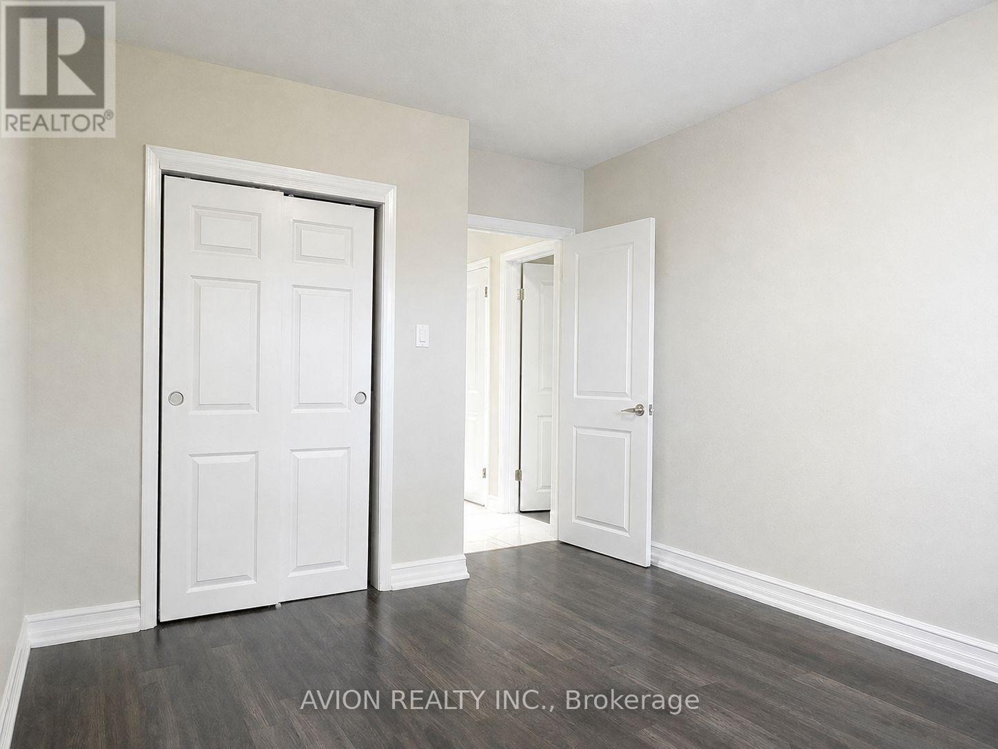 2 - 42 Emerald Crescent, Toronto, Ontario  M8V 2B6 - Photo 4 - W13880762