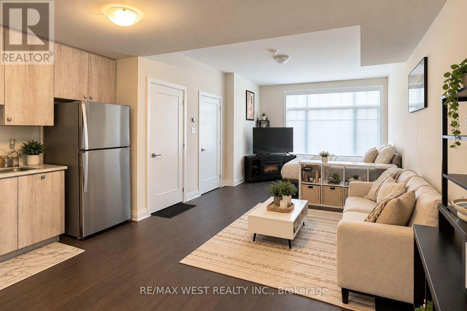 23 Lipscott Drive, Caledon, Ontario  L7C 4J7 - Photo 4 - W13880820