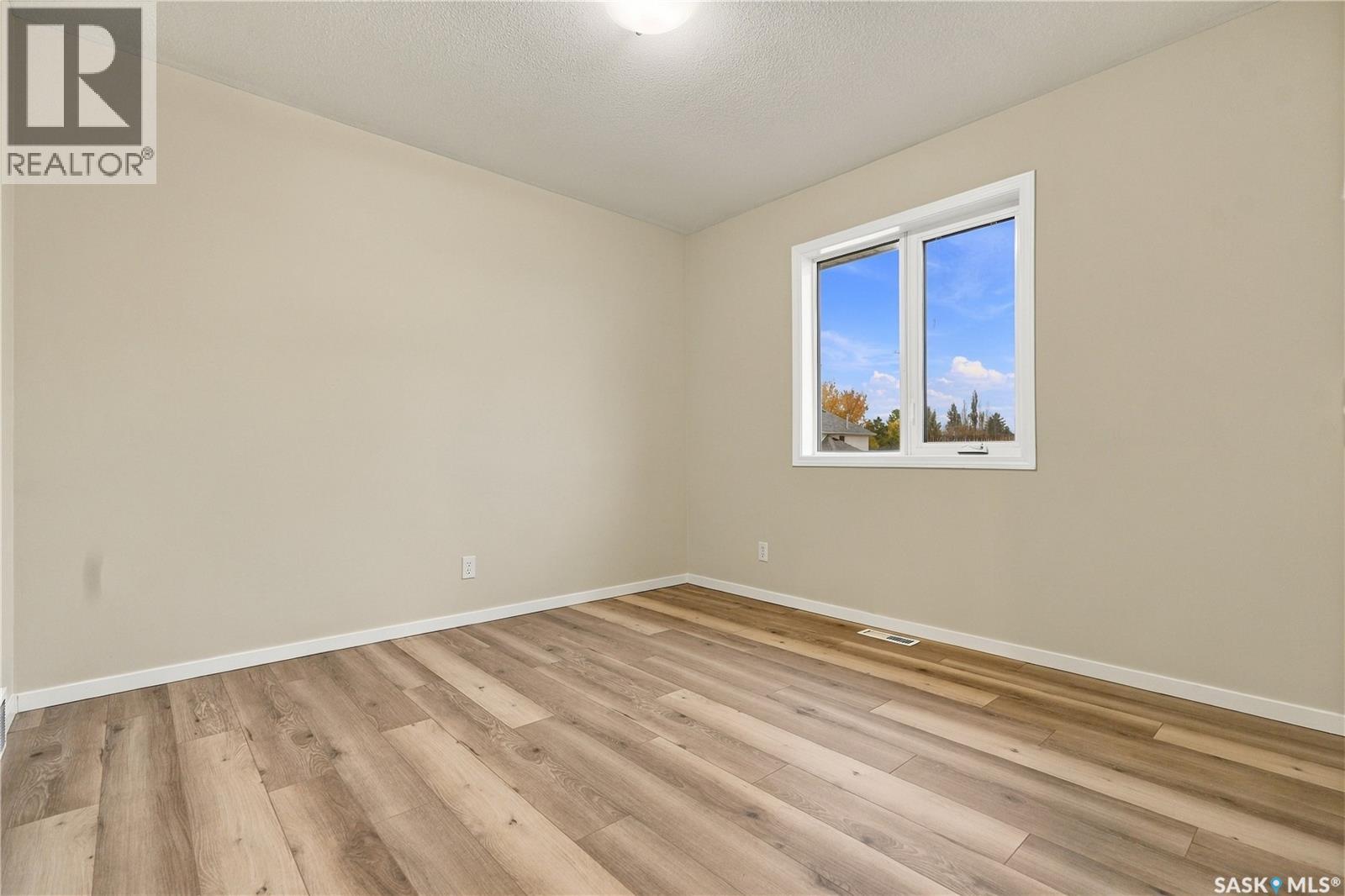 3158 37th Street W, Saskatoon, Saskatchewan  S7L 7C8 - Photo 25 - SK050783