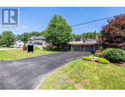 624 ROSELAWN AVENUE, Oshawa, Ontario