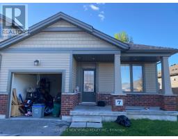 7 ELLIS AVENUE, St. Catharines, Ontario