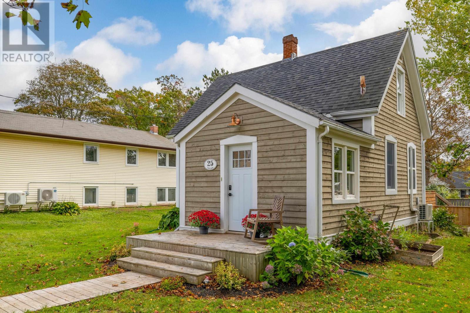 25 York Lane, Charlottetown, Prince Edward Island  C1A 2A4 - Photo 5 - 202625563