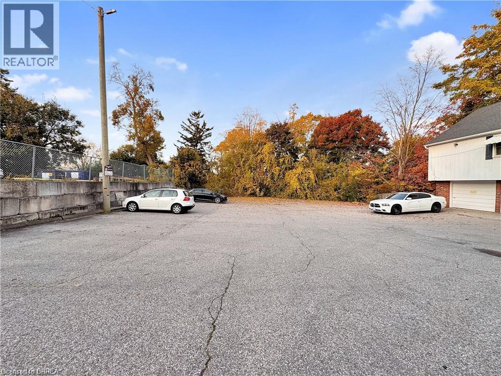80 Brant Avenue Unit# 1005, Brantford, Ontario  N3T 3H1 - Photo 19 - 40869590