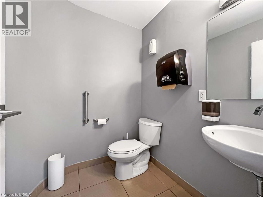 80 Brant Avenue Unit# 1005, Brantford, Ontario  N3T 3H1 - Photo 10 - 40869590