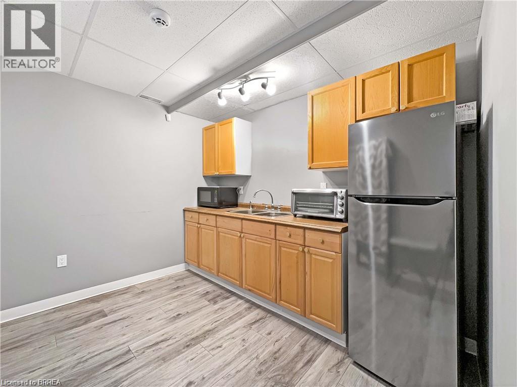 80 Brant Avenue Unit# 1005, Brantford, Ontario  N3T 3H1 - Photo 9 - 40869590