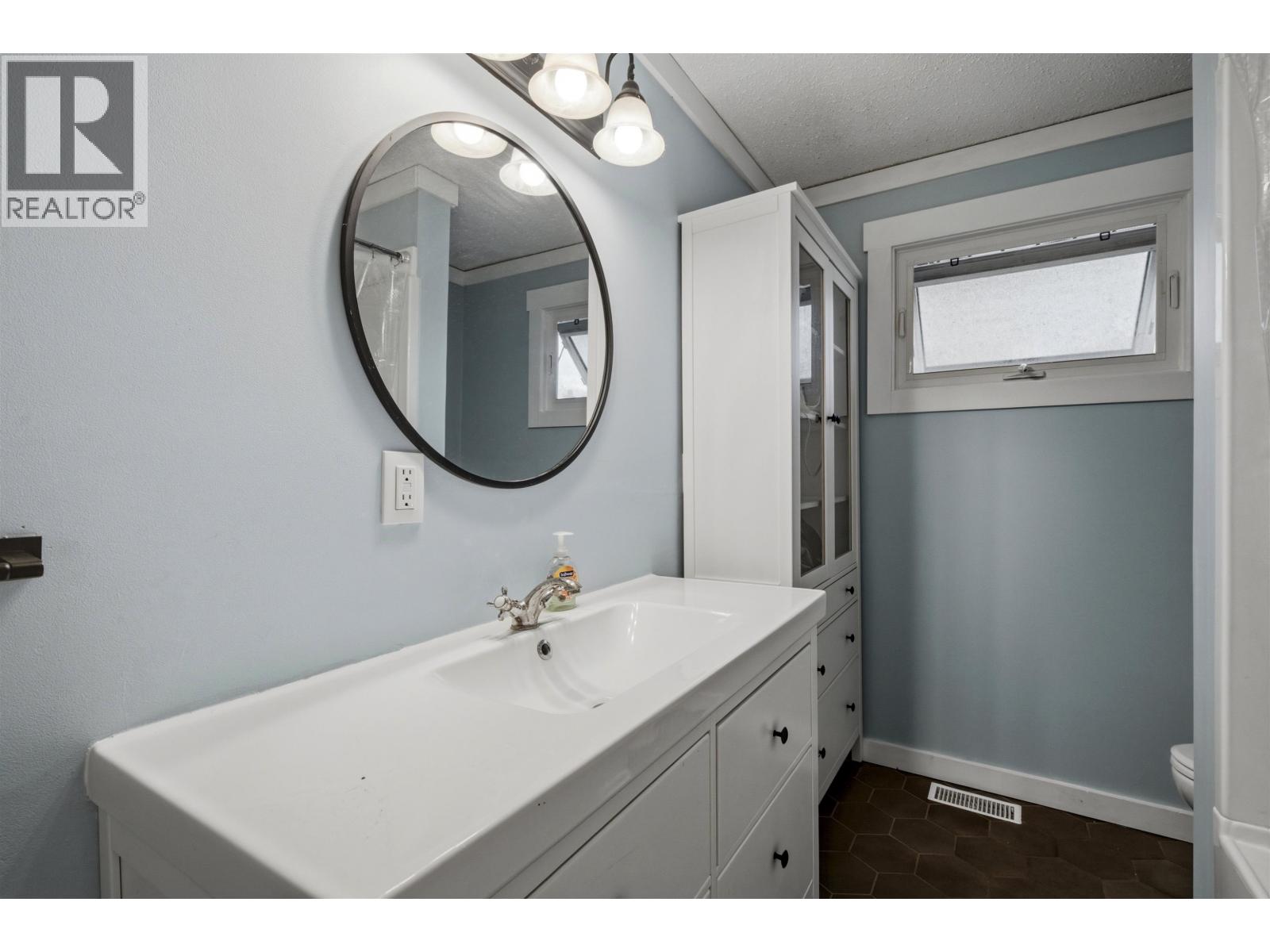 220 Cornwall Crescent, Williams Lake, British Columbia  V2G 4H1 - Photo 10 - R3174071
