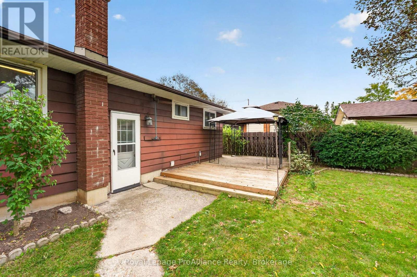 26 Lexington Crescent, Belleville, Ontario  K8P 4L1 - Photo 30 - X13880970