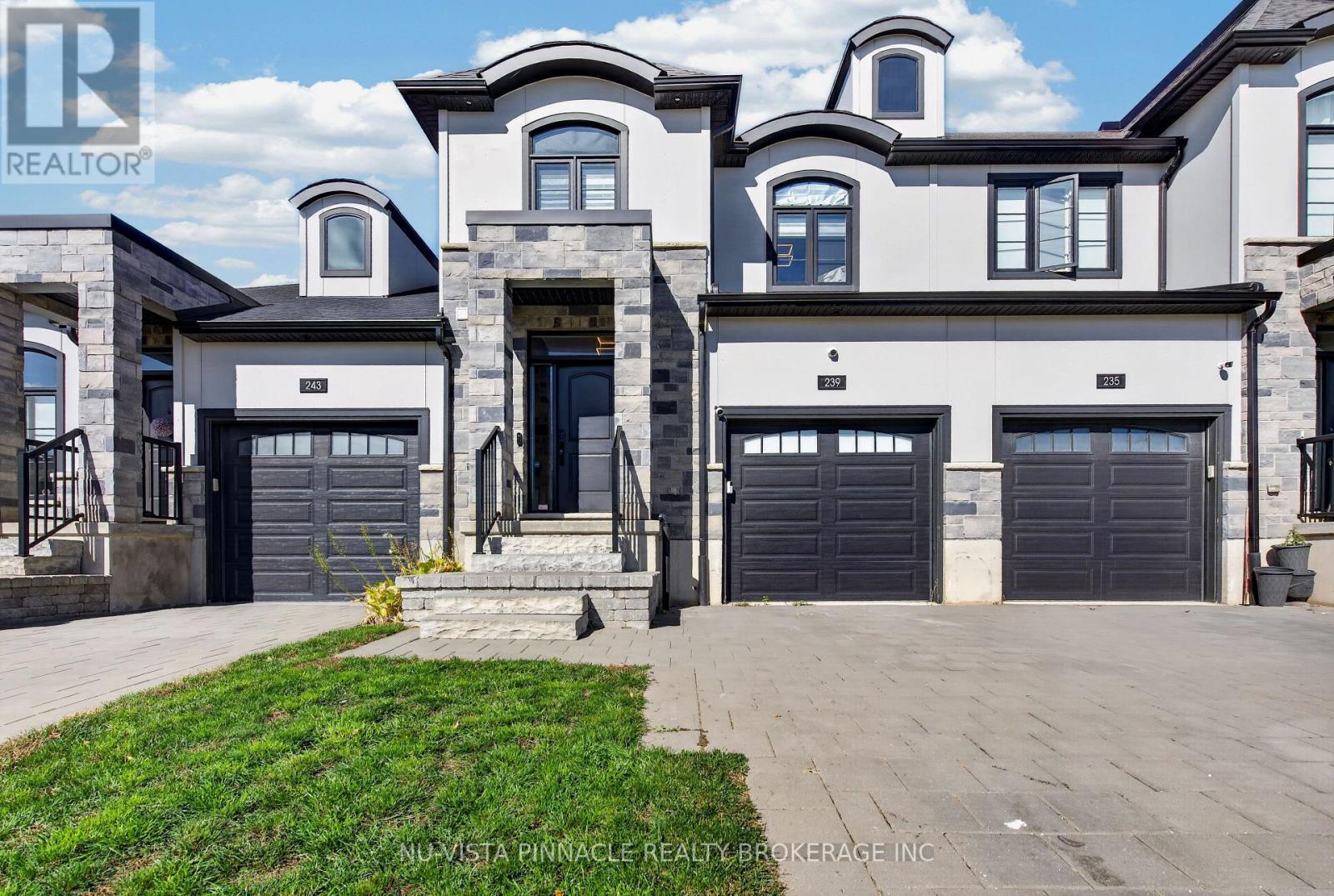 239 Winlow Way, Middlesex Centre, Ontario  N0L 1R0 - Photo 5 - X13880886